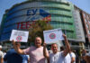 Превозниците протестираа пред Делегацијата на ЕУ во Скопје, бараат решение за престојот во Шенген