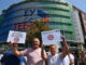 ФОТО: Превозниците протестираа пред Делегацијата на ЕУ во Скопје, бараат решение за престојот во Шенген