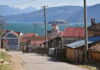 Отсуството на институционална грижа го загрозува опстојувањето на Македонците, но и на областите каде што тие живеат во Албанија