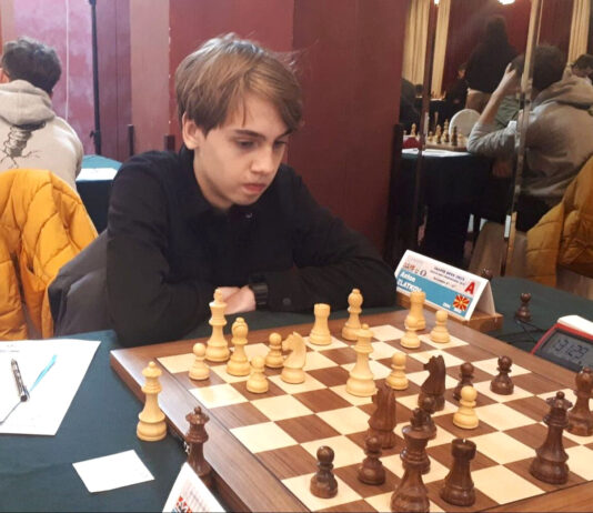 Антон Златков 12.