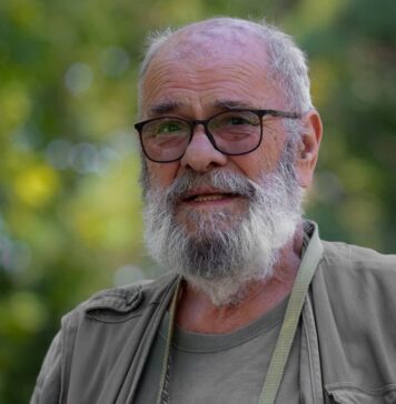 Сите го знаете Род Стјуарт, а кој го знае Диме Поповски?