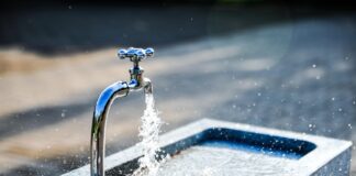 Експертите открија како да пресметаат колку вода ни треба на плус 35 степени