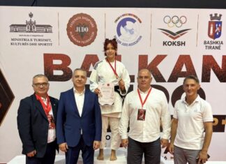 Злато за Ива Богдановска