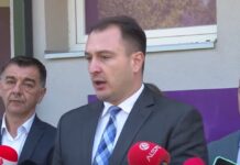 Андоновски: До крајот на годината ќе надминеме 20 канцеларии „Една точка за услуги“
