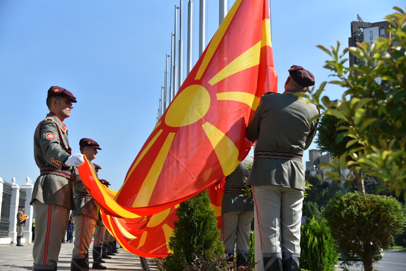 Nezavisnost 8 Septemvri Zname