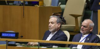 Вашингтон и Техеран повторно разговараат, Иран предлага седумдневен план за Ормуската Теснина Abbas Araghchi