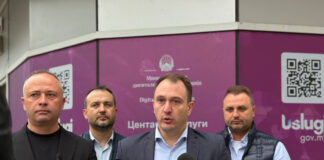 Андоновски во Кочани: Отворен нов Центар за услуги за полесен пристап до е-услугите