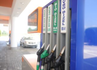 Писмото на Макрон крена тревога: На Европа ѝ снемува гориво