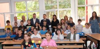 Берлин ги награди четвртоодделенците од ООУ „Л. Трповски“ од Скопје