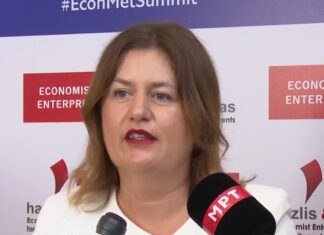 Македонија се приклучува кон Вертикалниот гасен коридор, најави Божиновска