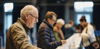 Гласачите во Берлин и во Мекленбург-Западна Померанија денеска излегуваат на гласање на регионалните избори