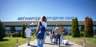 ТАВ Аеродроми: Меѓународниот Аеродром Скопје официјално ја доби наградата ASQ за „Најпријатно аеродромско искуство во Европа“ на Глобалниот самит за патничко искуство на ACI во Истанбул