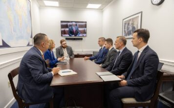 Мицкоски во Вашингтон разговараше за можни инвестиции и стратешкото партнерство со САД