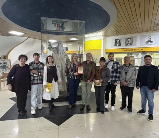 Книгите „Илинден-Крушево“ и „Книжевен манифест“ промовирани во Битола