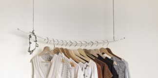 Зошто ни е тешко да се откажеме од работи што не сме ги користеле со години?