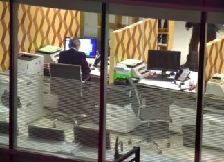 Затворените фирми го усложнуваат заминувањето во пензија