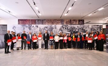 Ѓорѓиевски им додели признанија на професори кои минатата година се истакнале со својата работа