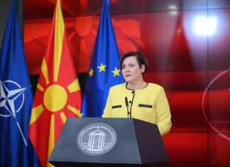 Јавниот долг заклучно со крајот на годинава и следната година ќе биде под 60 проценти, вели Димитриеска Кочоска