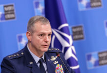 Висок генерал на НАТО претставува план за борба против Русија – со или без Америка