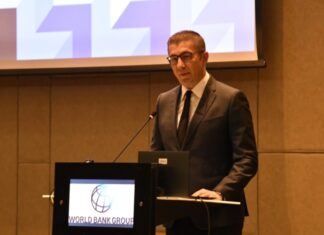 Мицкоски: Македонската економија расте трипати побрзо од просекот во ЕУ