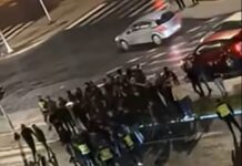 Инцидент пред салата „Јане Сандански“: Повреден навивач, едно лице приведено