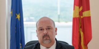 Заменик-министерот за здравство Јовица Андовски поднесе оставка