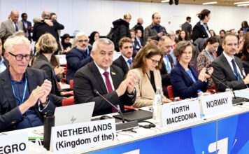 Превенцијата и дигиталната трансформација меѓу приоритетите на македонското здравство, истакна Клековски во Копенхаген
