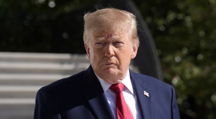 Трамп најавува средба Путин – Зеленски, Киев очекува трилатерални разговори во ноември